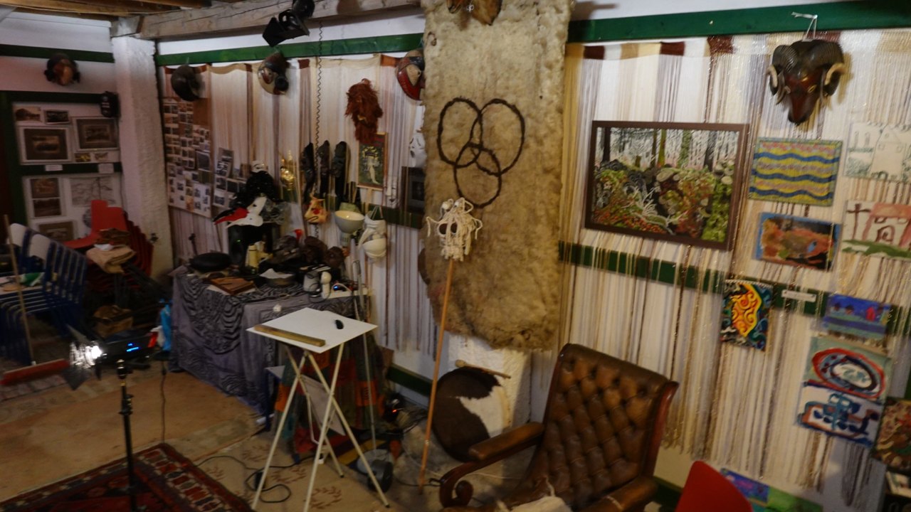 Theatre interior and African ritual objects
