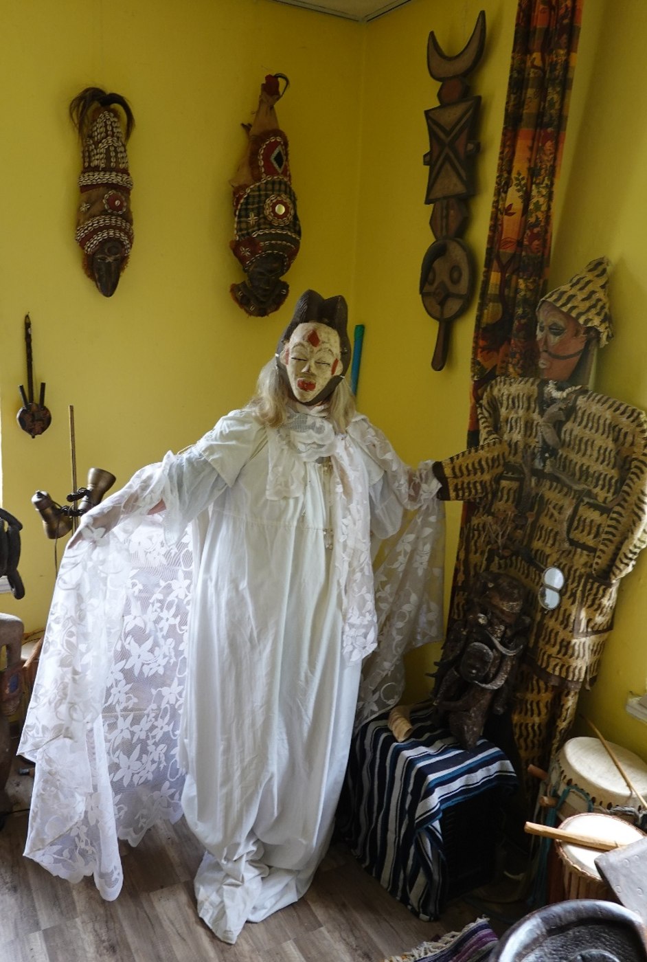 African Oracle Room
