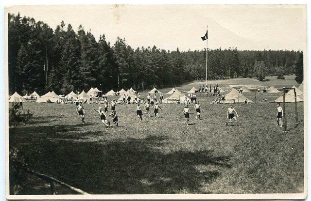 _12_10obzletniantoniwsummercampantoniwald1930s.jpg
